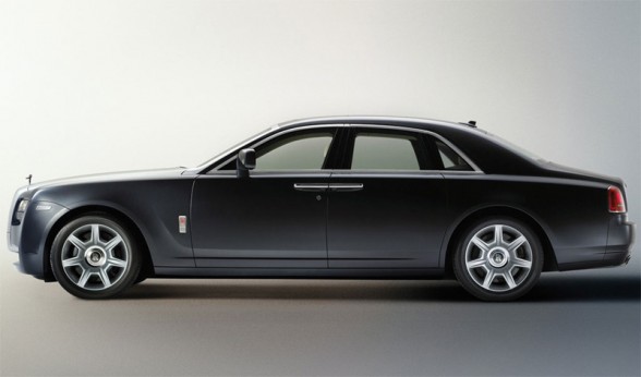 2010-rolls-royce-ghost-side-588x346 2.jpg